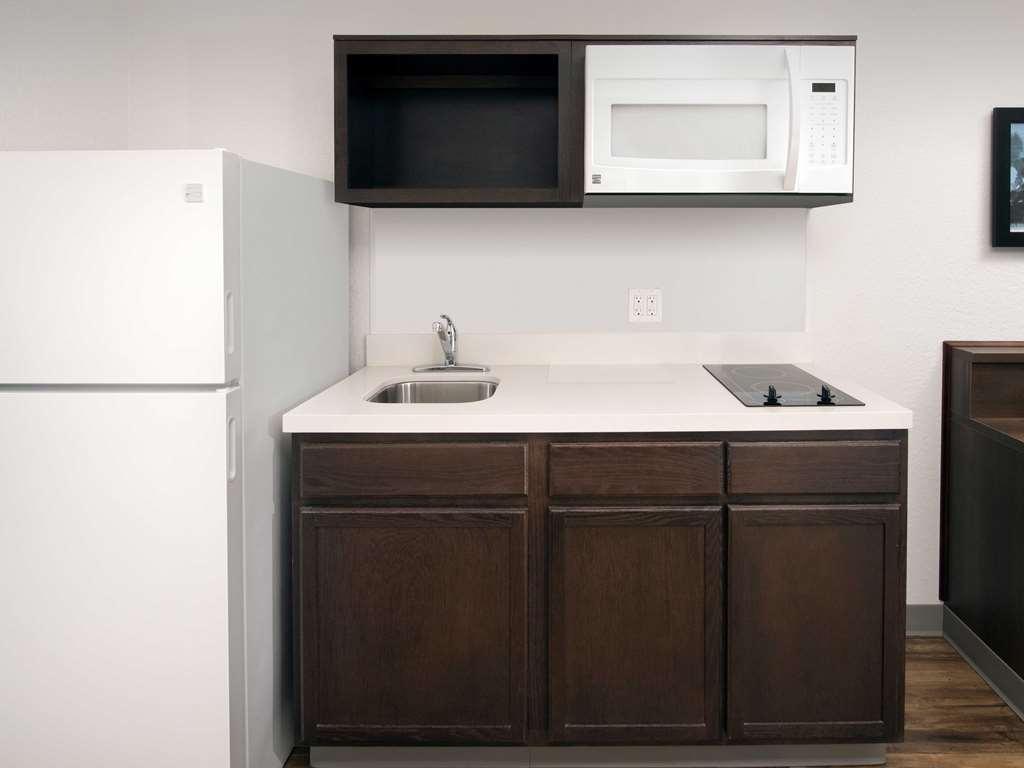 Extended Stay America Select Suites - Cleveland - Mentor Room photo