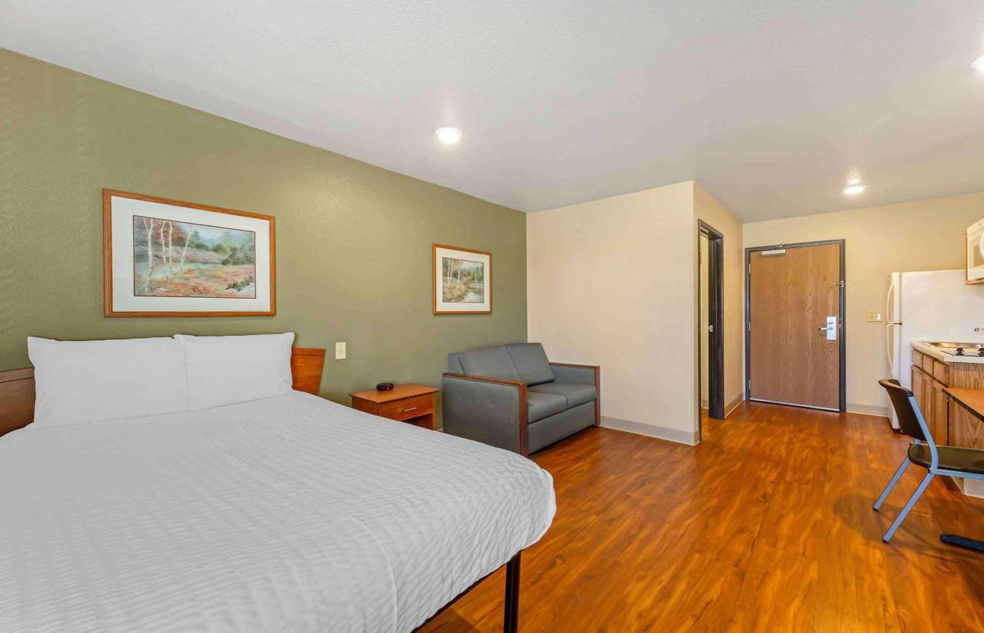 Extended Stay America Select Suites - Cleveland - Mentor Exterior photo