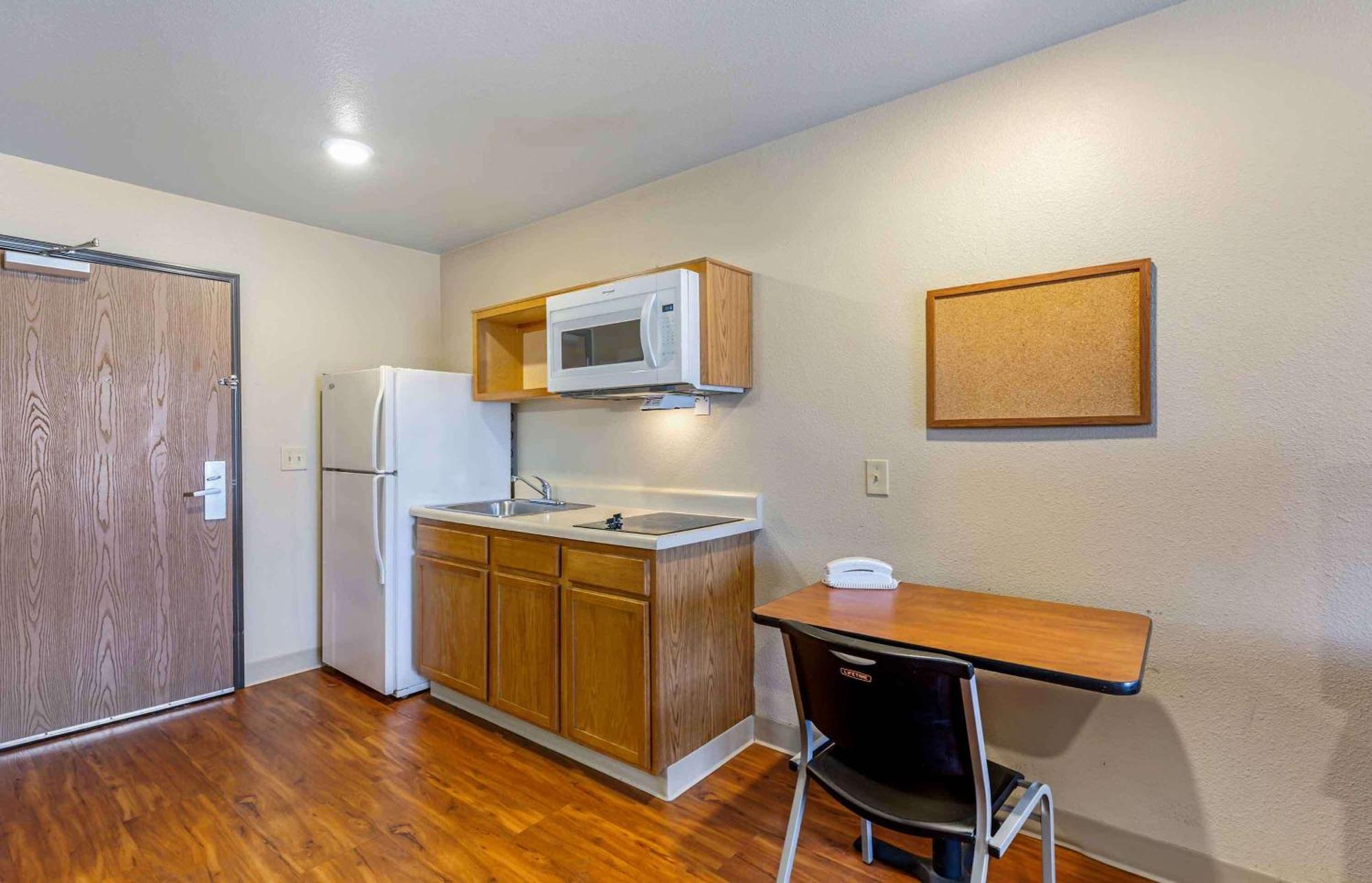 Extended Stay America Select Suites - Cleveland - Mentor Exterior photo